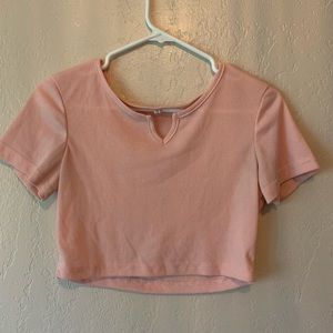 pink cropped tee